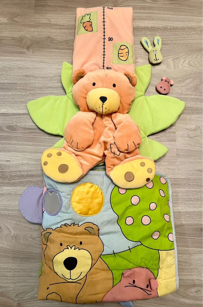 Tapis d’éveil + toise