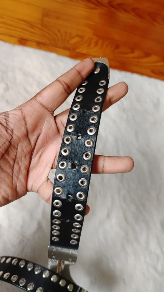 Magnifique ceinture vintage en cuir et acier - photo numéro 5