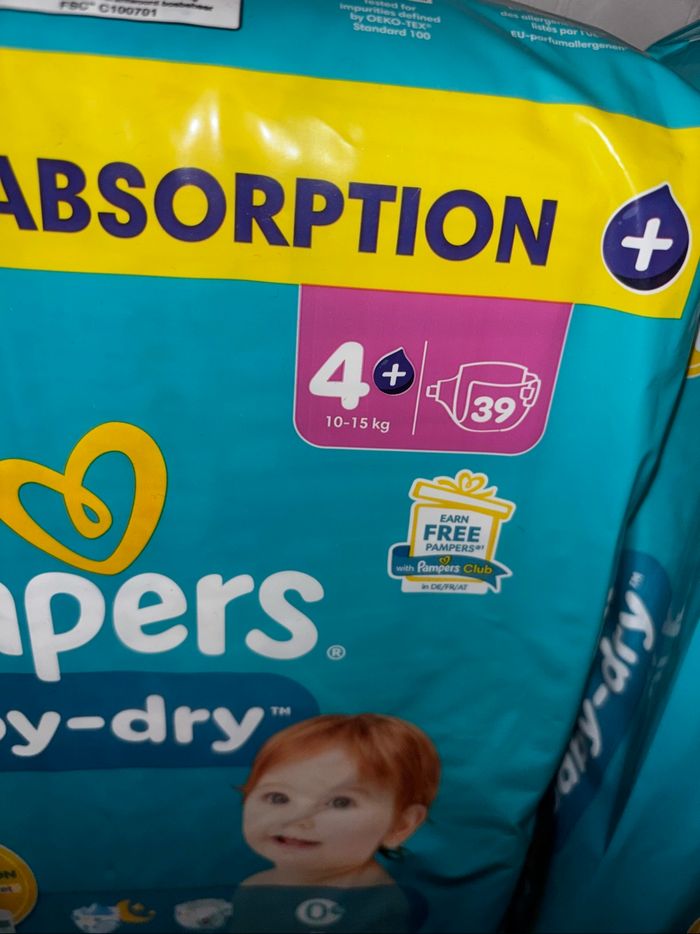 Trio-Pack De 117  Couches Pampers  Baby-Dry Neuf Dans L’emballage.