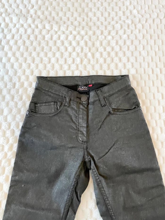 Pantalon brillant - photo numéro 5