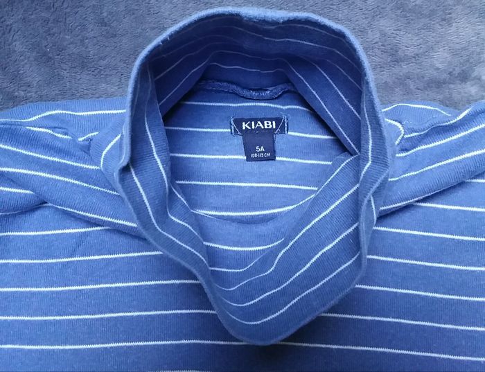 T-shirt/ sous pull col montant - photo numéro 4