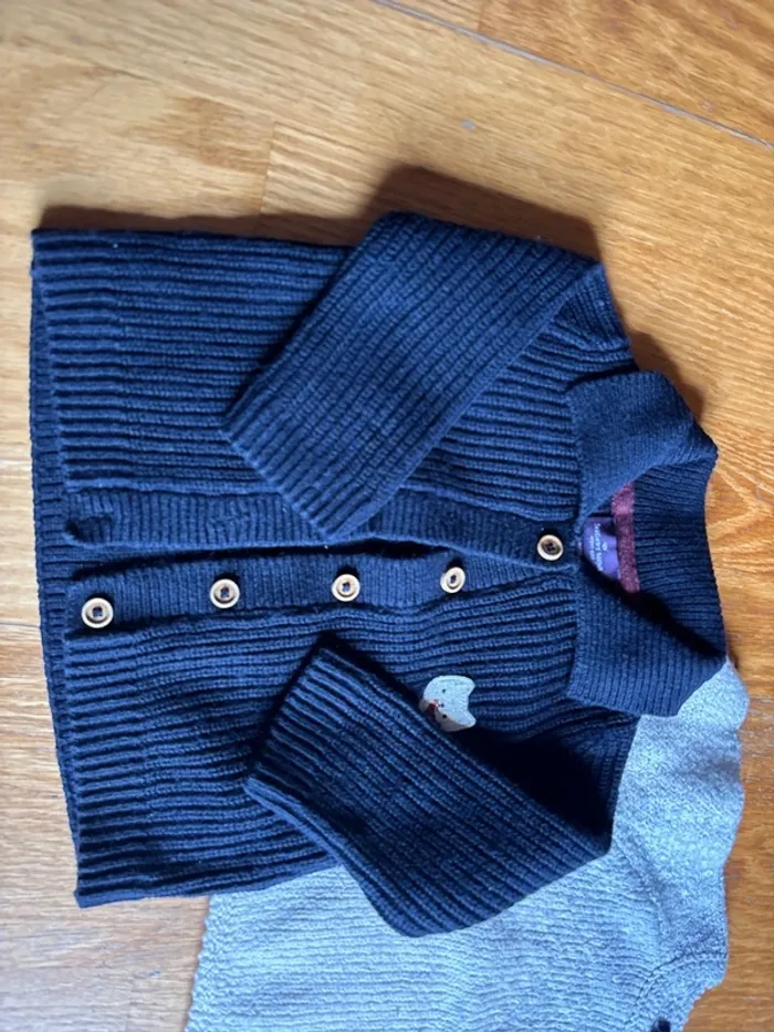 lot de gilet pull - photo numéro 6