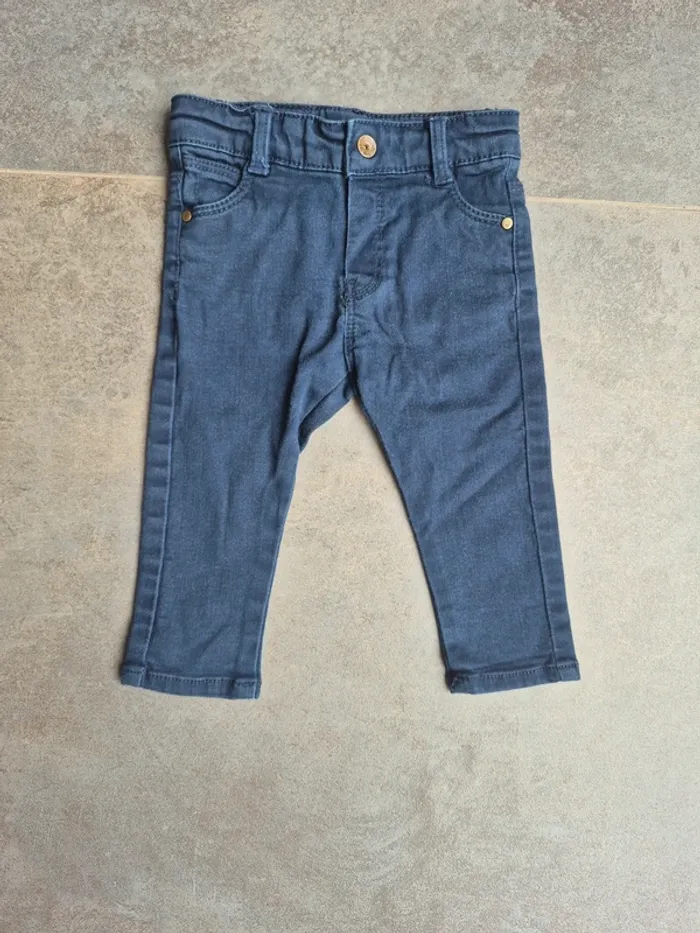 Lot 5 pantalons + 1 short 6 mois garçon - photo numéro 2