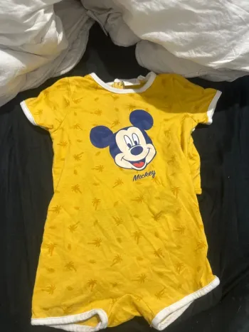 Combinaison Mickey