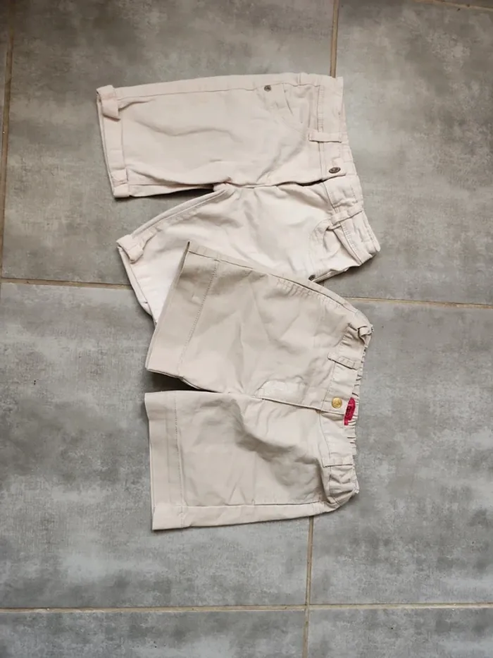 Lot 2 short 7/8 ans