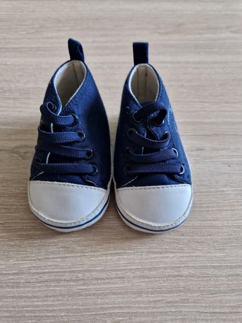 Chaussures bébé garçon taille 16