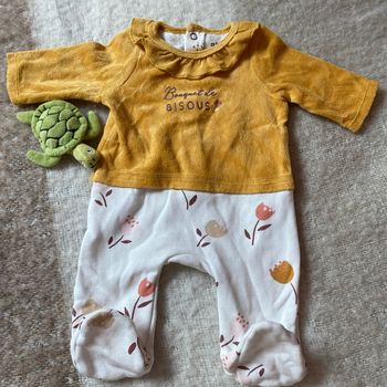 Pyjama moutarde