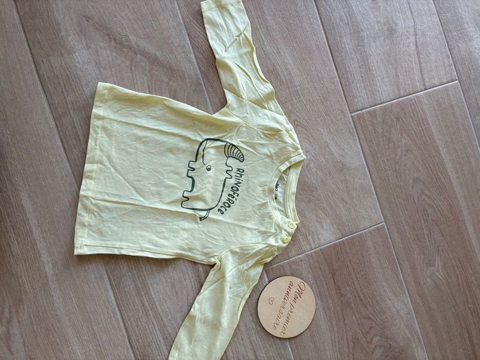 Tee shirt jaune