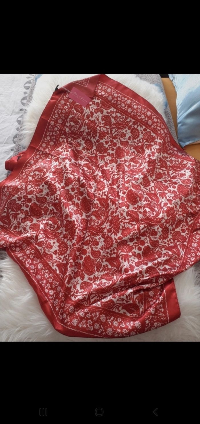 Lot de 12 foulards - photo numéro 3