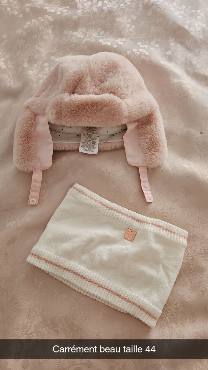 Chapka et tour de cou