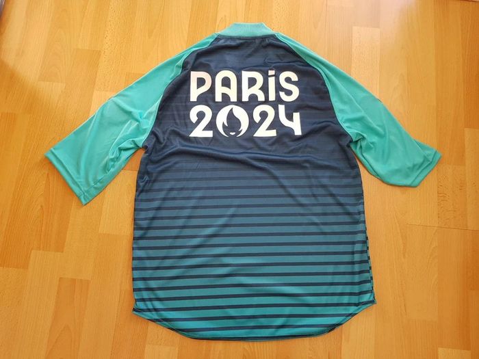Tee shirt volontaire paris jo 2024 neuf
