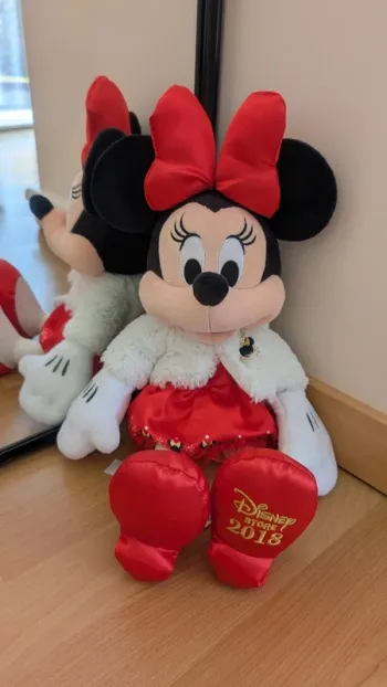 Peluche Minnie millésime 2018 disney
