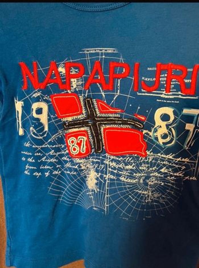 Teeshirt Napapijri 4 ans - photo numéro 2