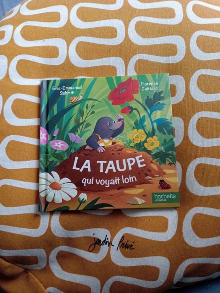 Livre la taupe qui voyait loin - photo numéro 1