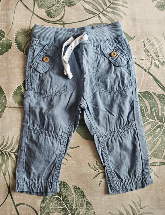 Pantalon léger Kiabi taille 6 mois