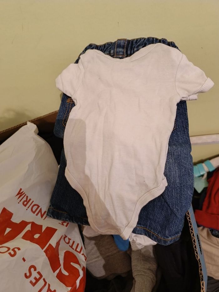 Bodies - photo numéro 2