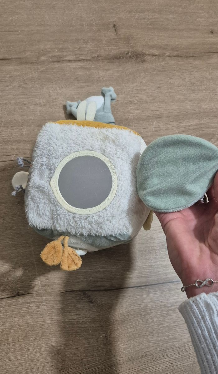 Cube d'activités en tissus Little Goose - photo numéro 5