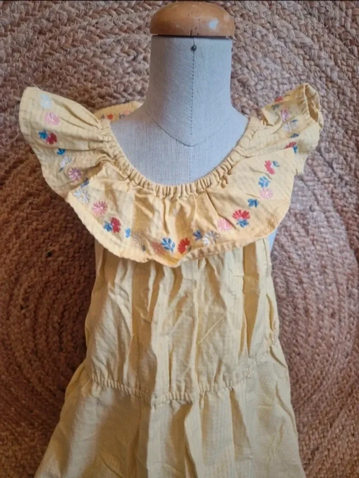 Jolie robe jaune à fleur fille sergent major 100% coton 7 ans - photo numéro 3