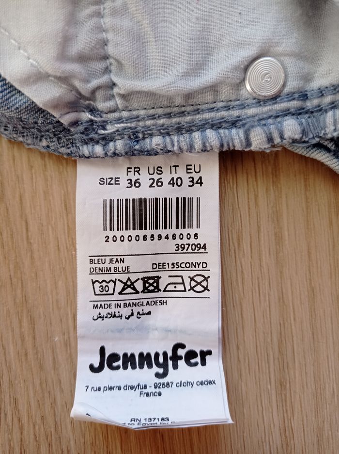 SHORT Jean JENNYFER. - photo numéro 4
