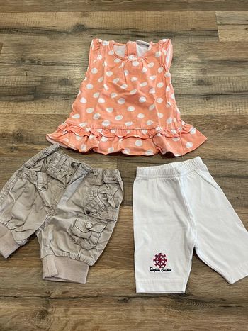 Lot 1 haut + 2 bas 3 mois