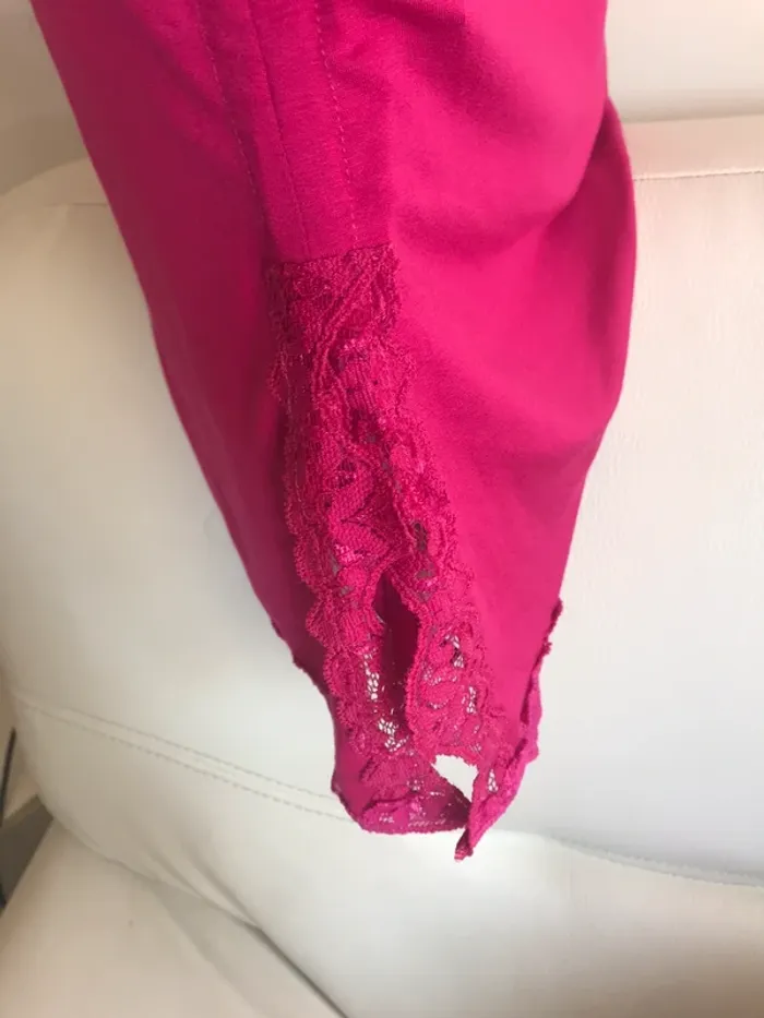 Débardeur rose fuchsia dentelle neuf - photo numéro 3
