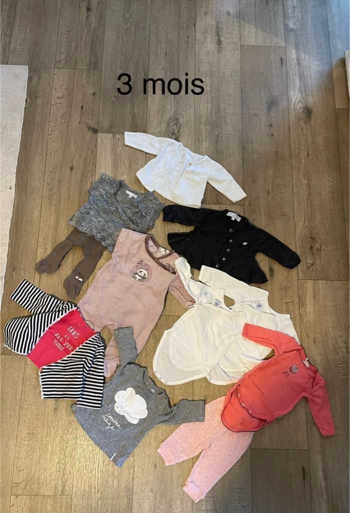 Lot de vêtements fille 3 mois