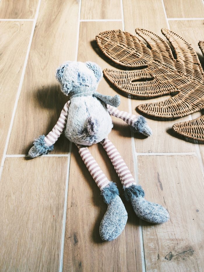 🐻Peluche doudou Ours/ourson Kalidou avec son écharpe marque Enesco - photo numéro 3