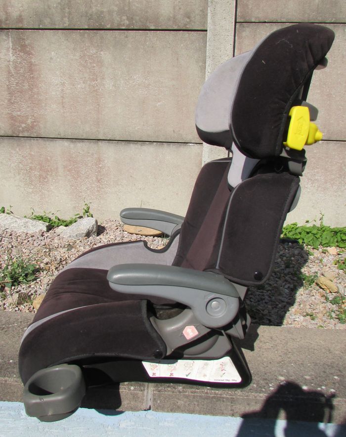 Siège auto bébé 15/36kg - photo numéro 2