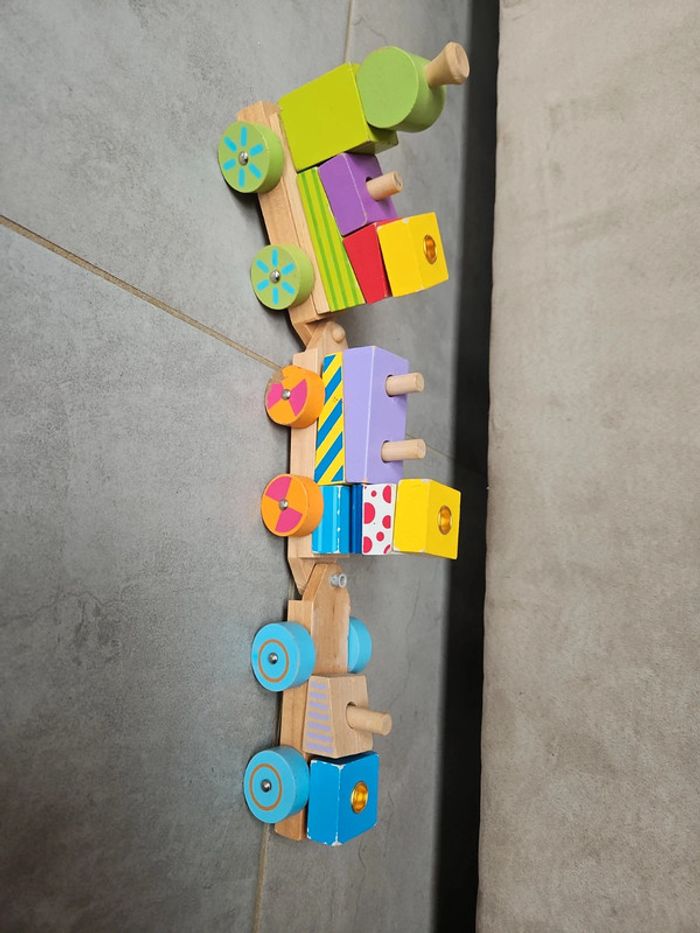 2 trains en bois - photo numéro 4