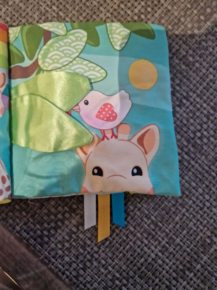 Livre d'eveil - photo numéro 3