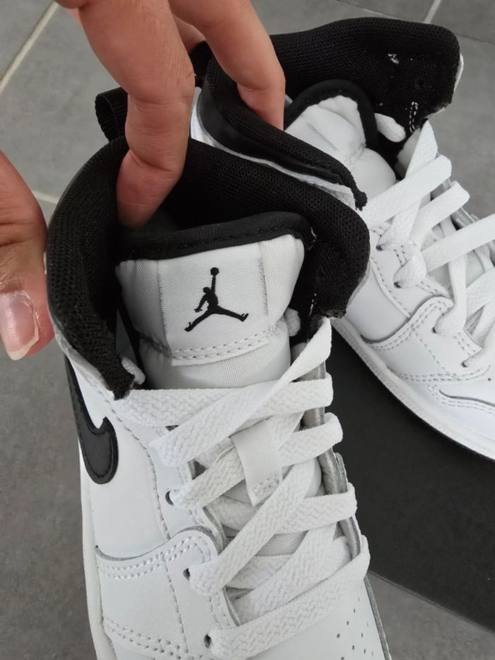 Basket montante Nike Jordan - photo numéro 4
