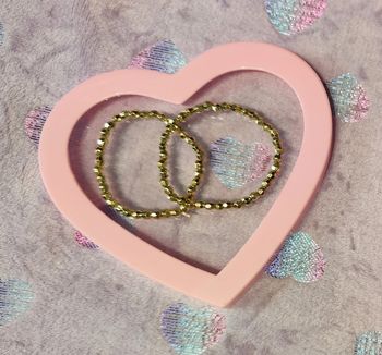 Lot de 2 bracelets élastiques avec perles dorées