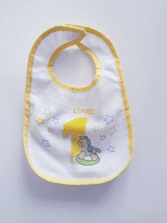 Baby Bear - Lot de 7 bavoirs - Doublure plastifié - Jours de la semaine - photo numéro 3