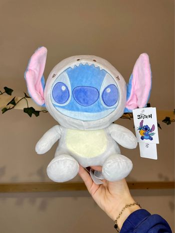Peluche Disney Stitch déguisement Requin 🦈