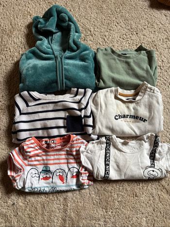 Pull et t-shirt