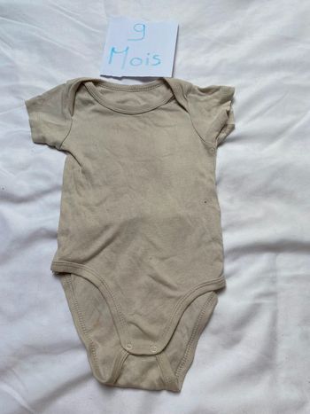 Bodie 9 mois très bon état