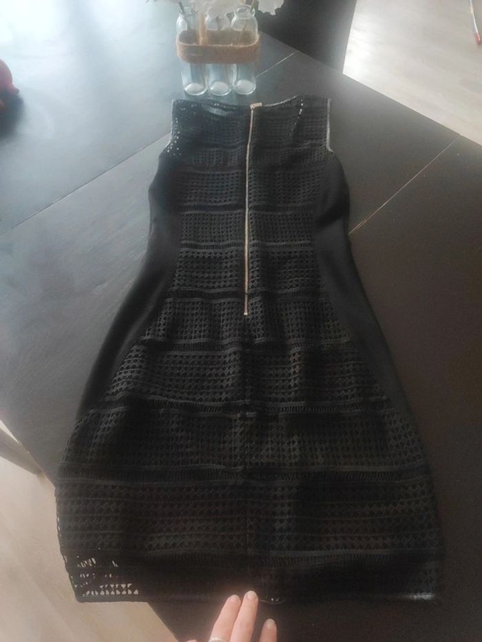 Robe cintrée - photo numéro 5