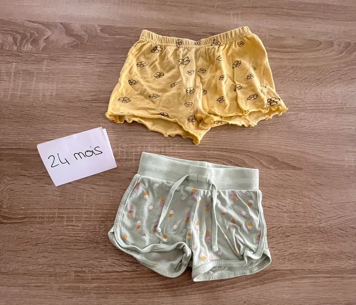 Short à motif