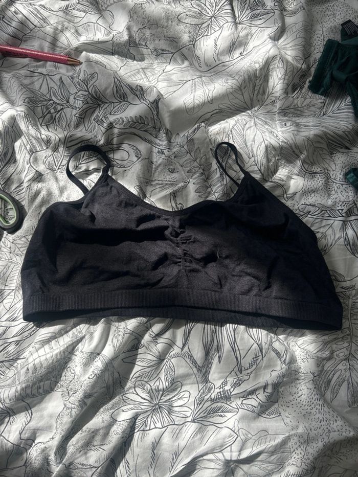 Brassières noir