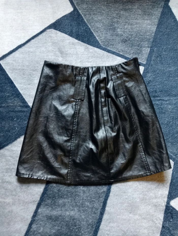 Short en cuir femme