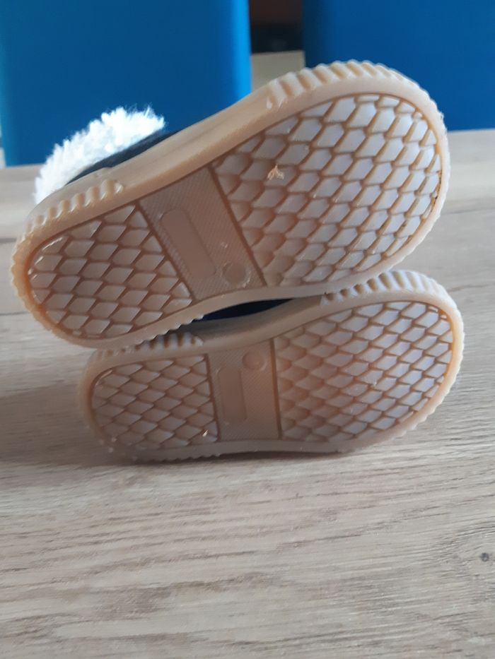 Chaussure fille 20 - photo numéro 5