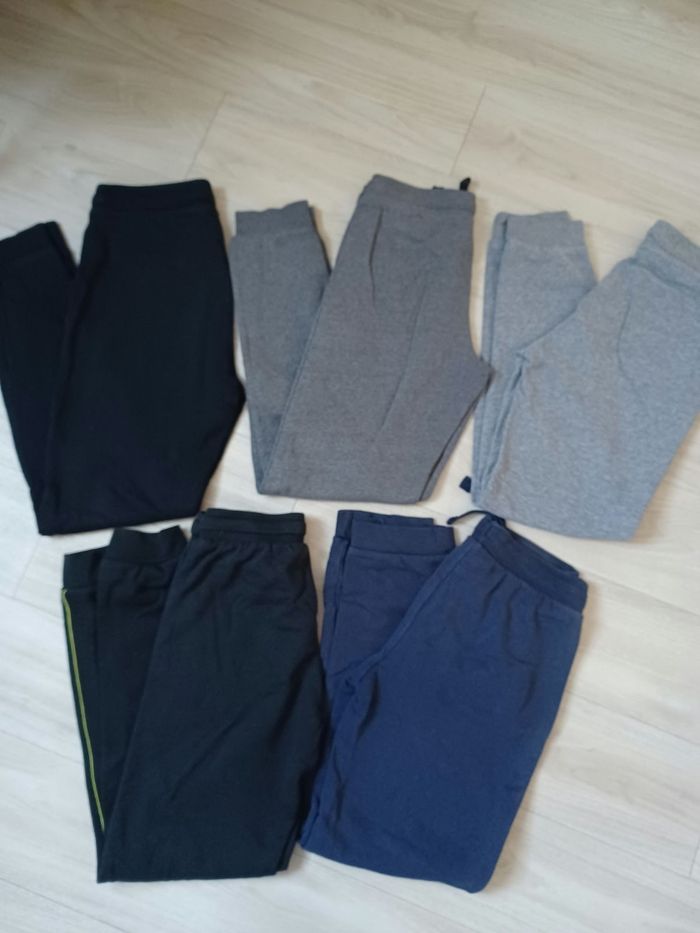 Lot de joggings 12 ans