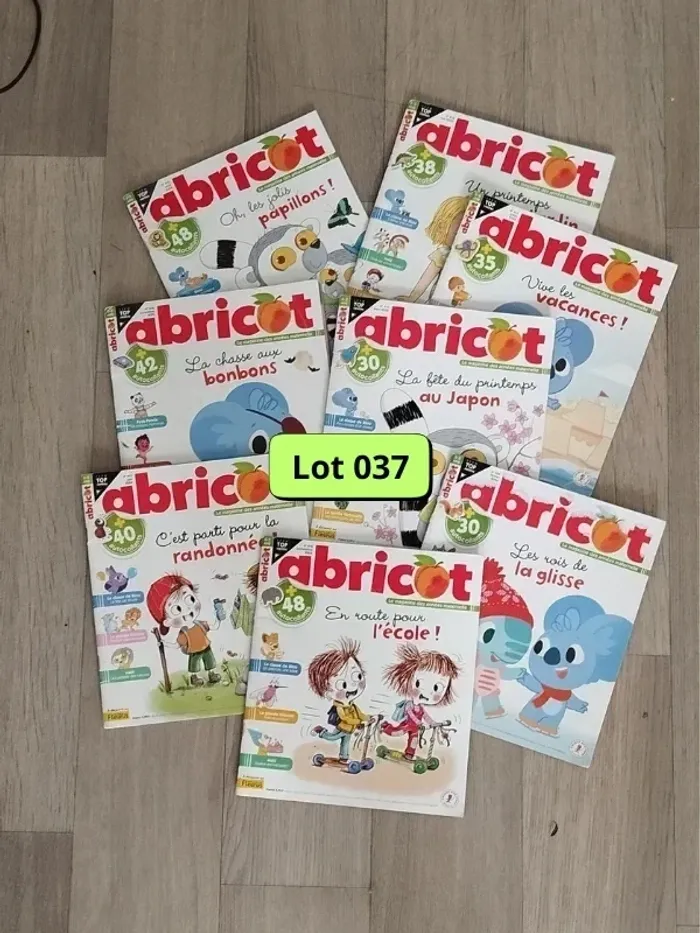 Lot de 8 livres enfants abricot année 2023-24 L037