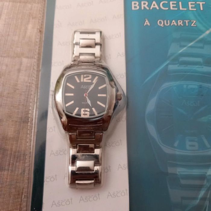 Montre à quartz