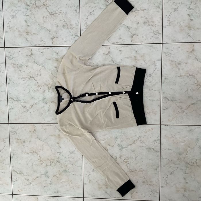 Gilet taille 10 ans beige