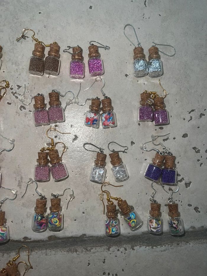 Lot de 27 paire de boucle d’oreille fiole - photo numéro 6