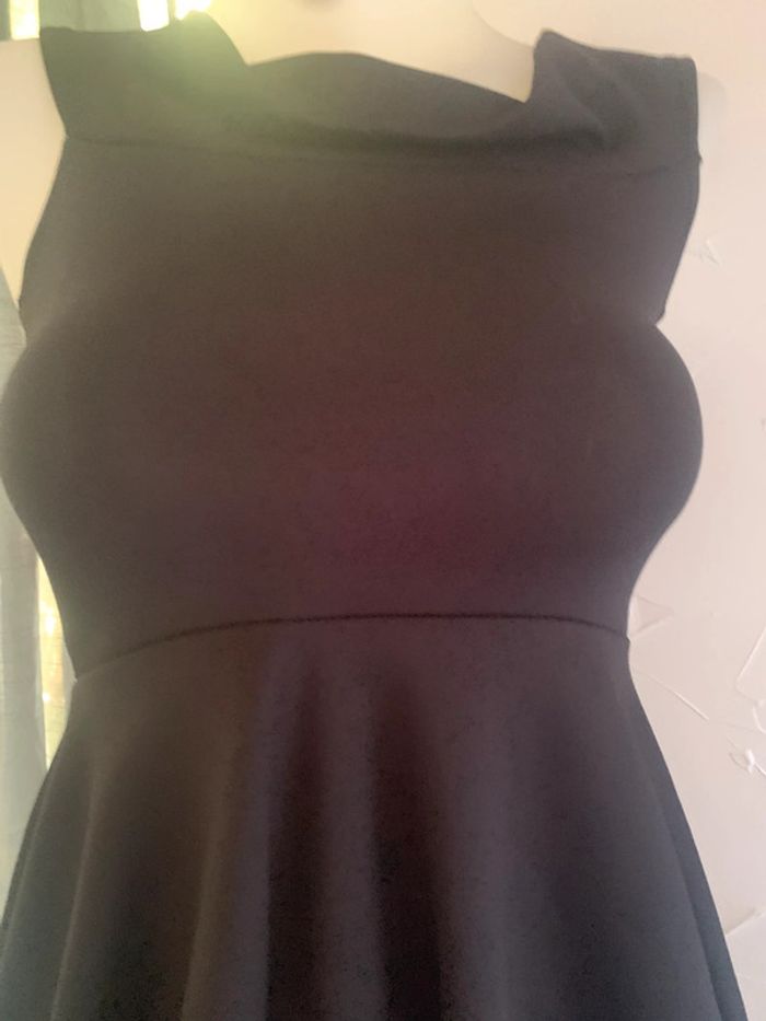Robe noire été Boohoo taille 36 - photo numéro 5