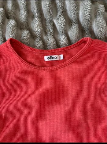 T-shirt top 