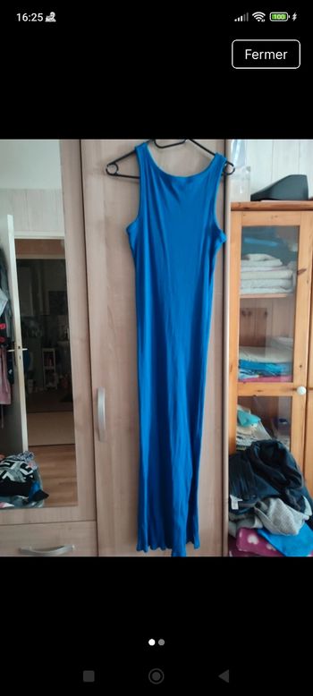 Robe.