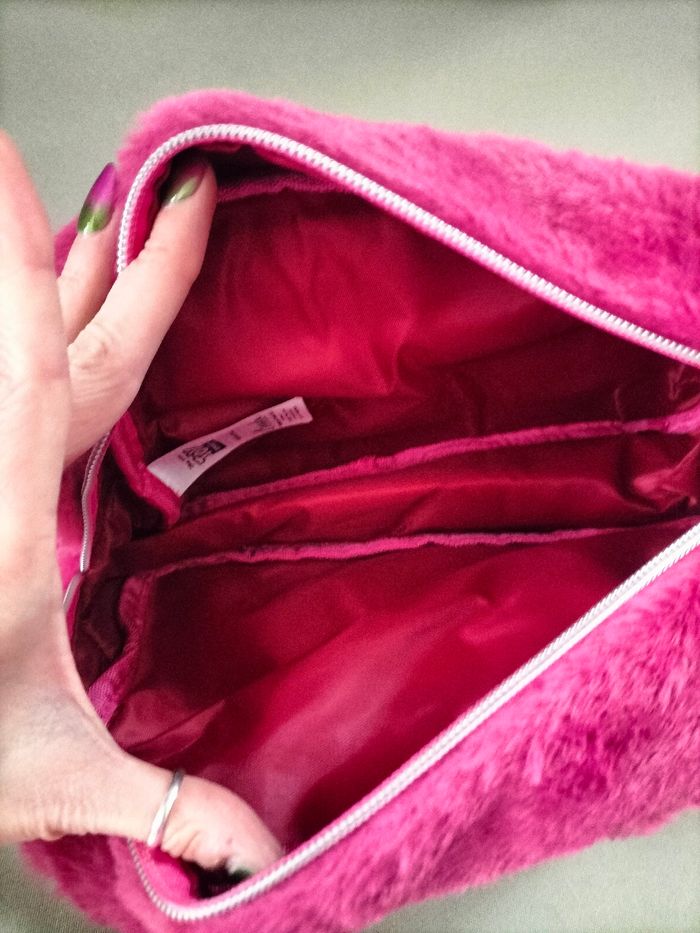 🩷 Trousse de toilette Lotso - Toy Story - Disney - Neuve 🩷 - photo numéro 3